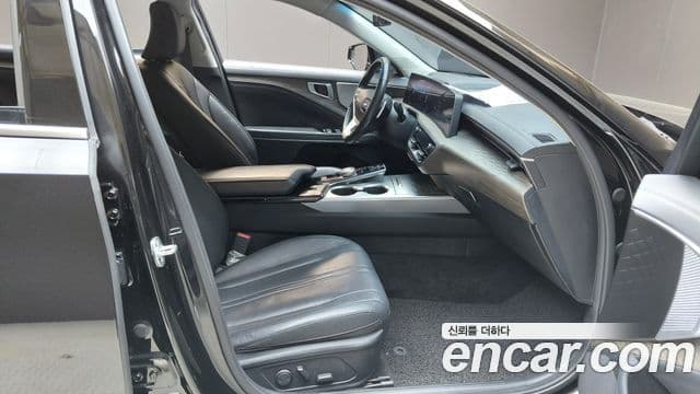 Kia K8 2021 — Şəkil 10/30