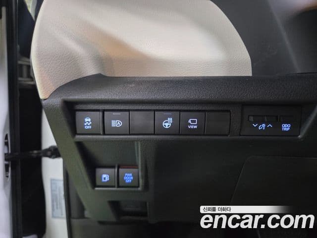 Toyota Sienna 2022 — Фото 17/20