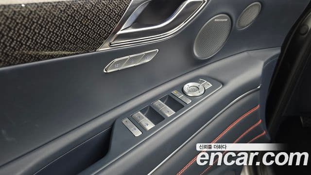 Genesis GV80 Coupe 2026 — Şəkil 1/42