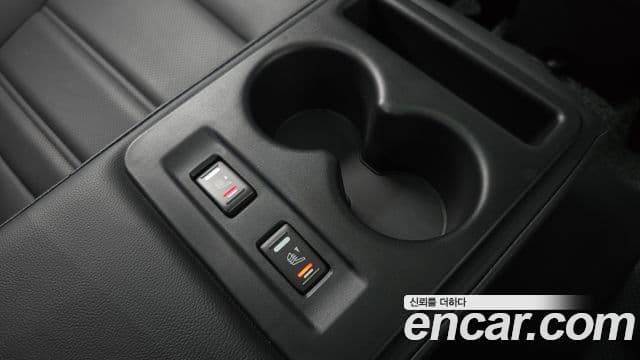 Renault Samsung SM6 2023 — ფოტო 24/36