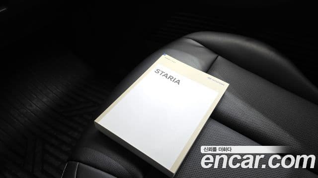 Hyundai Staria 2023 — Фото 16/20