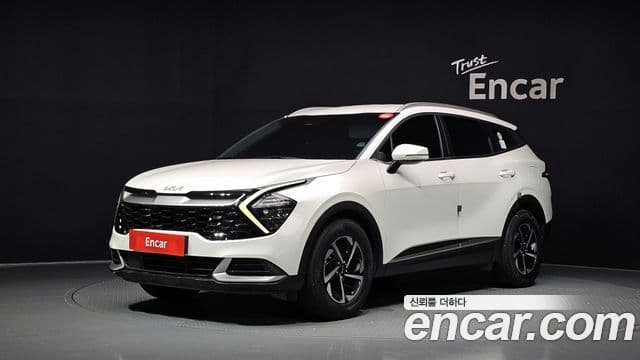 Kia Sportage 2022 — Фото 1/20
