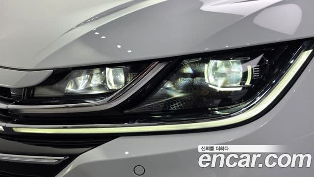 Volkswagen Arteon 2022 — Şəkil 20/35