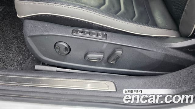 Volkswagen Arteon 2022 — Şəkil 25/35