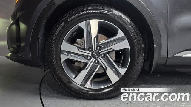 Kia Sorento 2020 — Фото 5/20