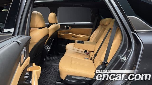 Kia Sorento 2020 — Фото 11/20