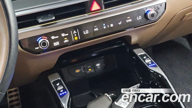 Kia Sorento 2024 — Фото 19/20