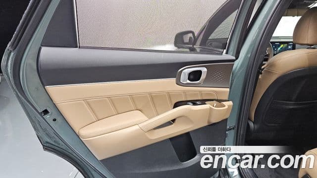 Kia Sorento 2024 — Şəkil 19/32