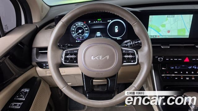 Kia Carnival 2023 — Фото 14/20