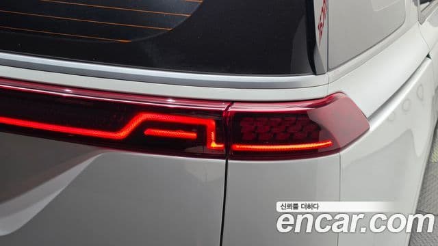 Kia Carnival 2023 — Şəkil 1/35