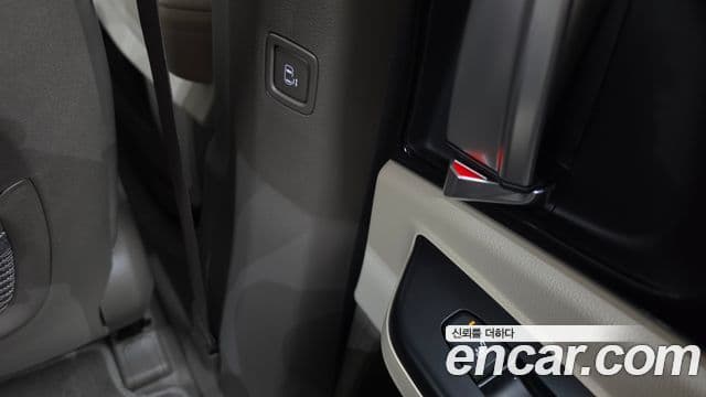 Kia Carnival 2023 — Şəkil 7/35