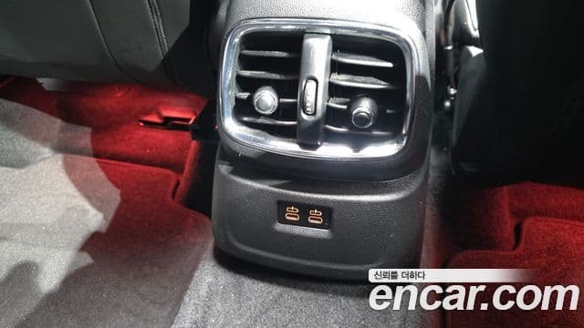 Mini Cooper D Countryman 2019 — Şəkil 20/42