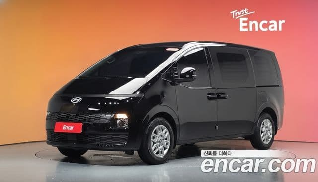 Hyundai Staria 2026 — Photo 30/34