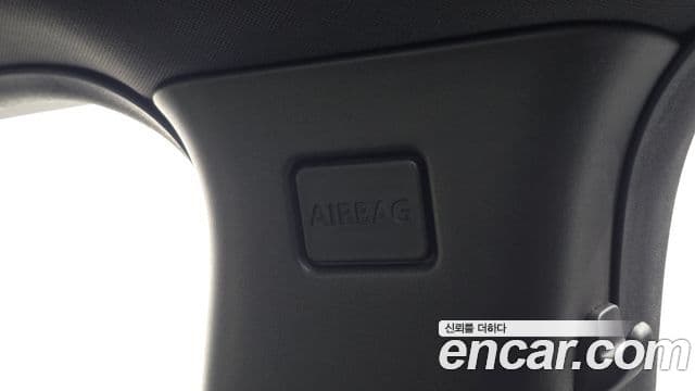 Land Rover Discovery Sport 2024 — Photo 16/40