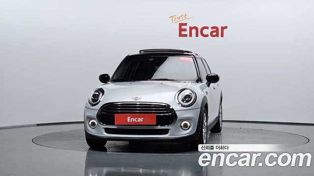Mini Cooper 2021 — ფოტო 10/32