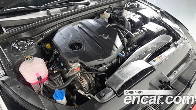 Kia K5 2025 — Photo 5/34