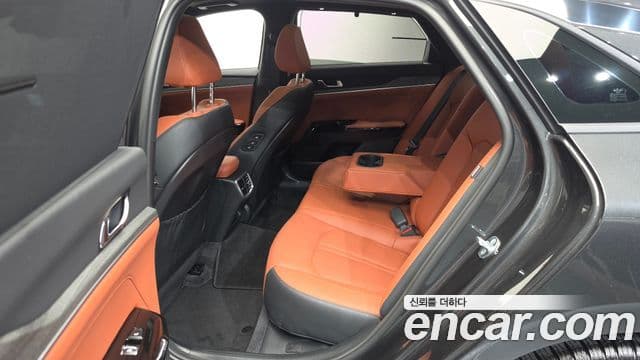 Kia K5 2025 — Photo 19/34