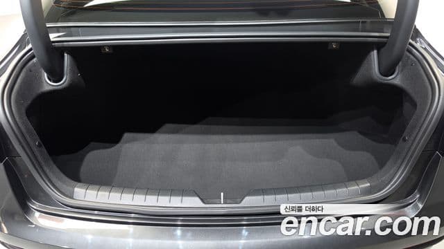 Kia K5 2025 — Photo 15/34