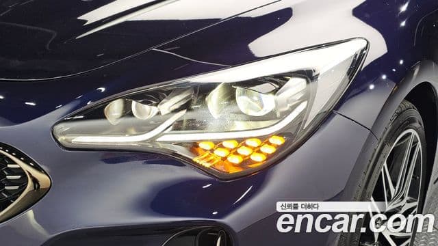 Kia Stinger Meister 2021 — Photo 34/34