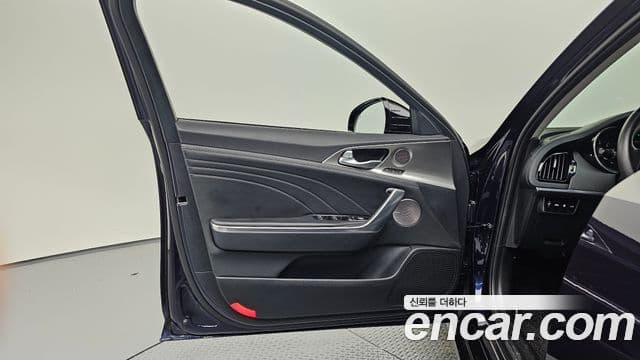 Kia Stinger Meister 2021 — Photo 3/34