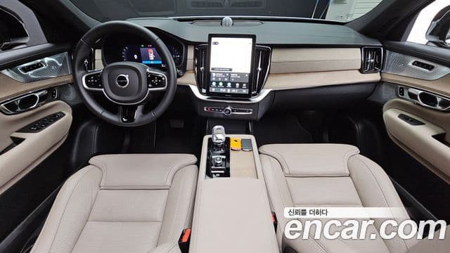 Volvo XC90 2025 — Фото 7/20