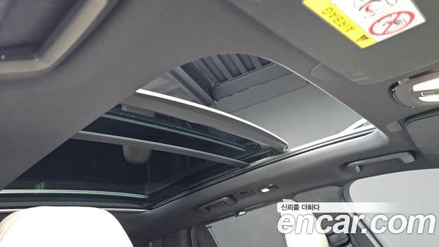 Volvo XC90 2025 — Фото 19/20
