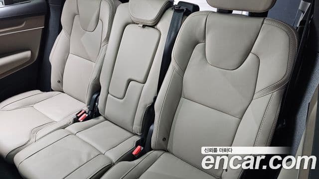 Volvo XC90 2025 — Photo 12/35