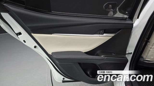 Toyota Camry 2026 — Şəkil 9/33