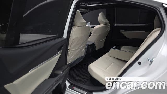 Toyota Camry 2026 — Şəkil 26/33