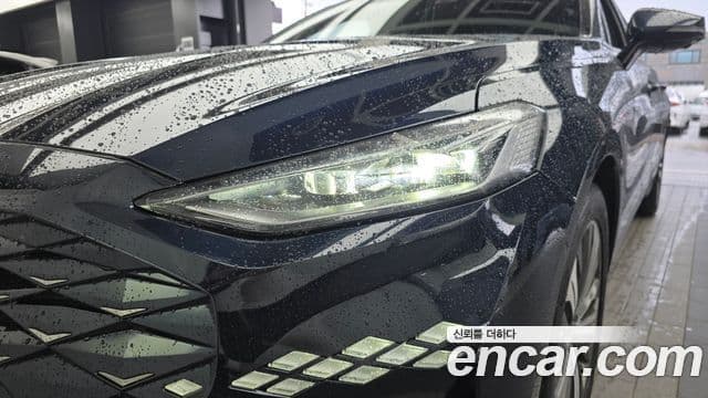 Kia K8 2021 — Şəkil 15/41