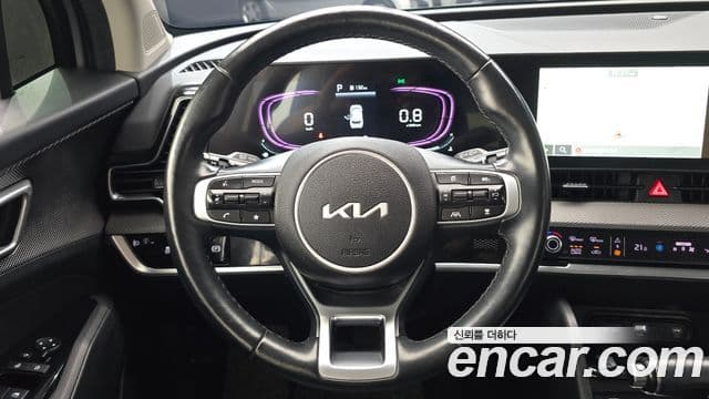 Kia Sportage 2023 — Фото 13/20