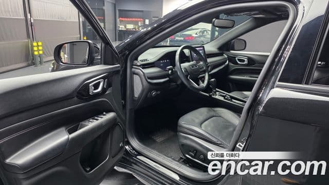 Jeep Compass 2022 — Photo 17/20