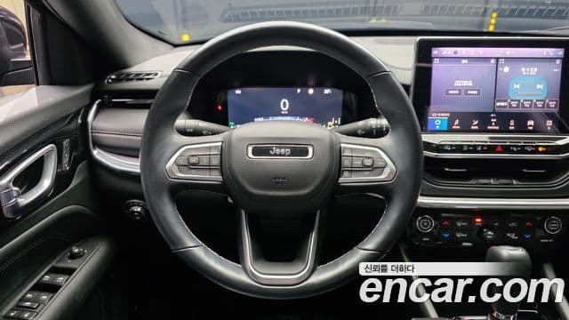 Jeep Compass 2022 — Photo 1/20