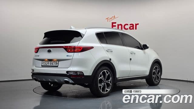 Kia Sportage The Bold 2020 — Фото 2/20