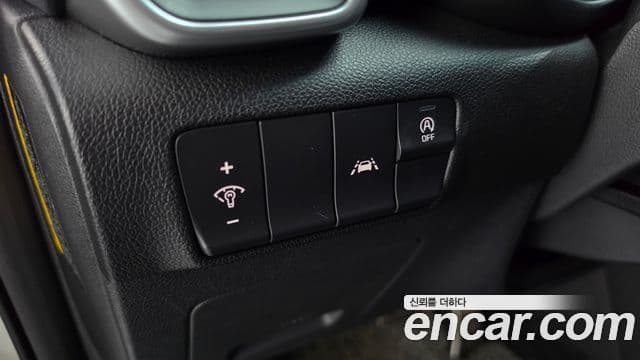 Kia Sportage The Bold 2020 — Фото 17/20