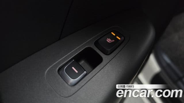 Kia Sportage The Bold 2020 — ფოტო 17/32