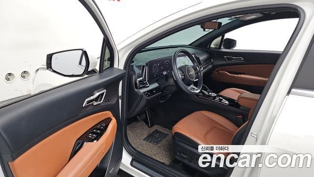 Kia Sportage 2023 — Фото 10/20