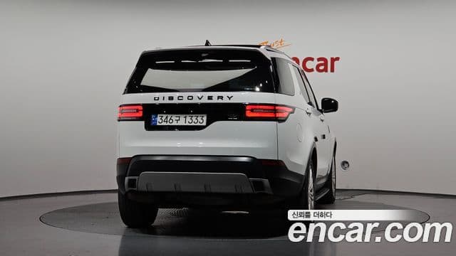 Land Rover Discovery 5 2018 — Şəkil 1/36