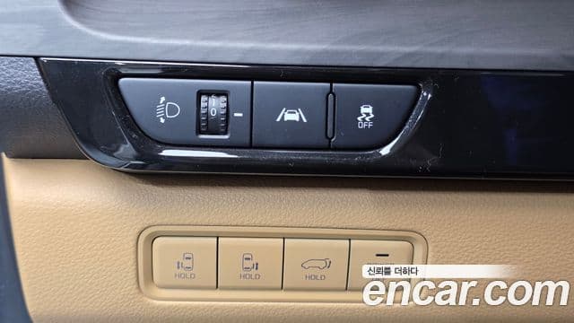 Kia Carnival 2023 — Фото 12/20