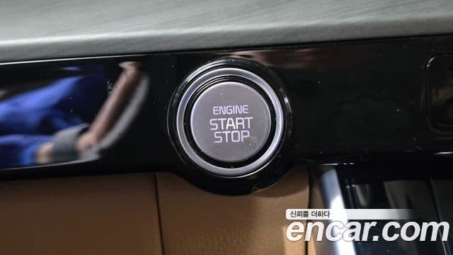 Kia Carnival 2023 — Фото 20/20