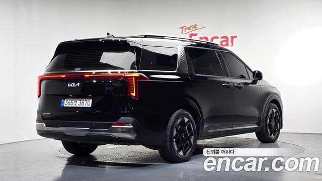 Kia Carnival 2025 — Фото 2/20