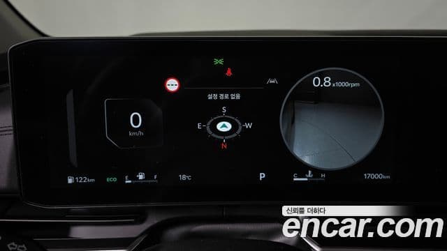 Kia Carnival 2025 — Фото 8/20