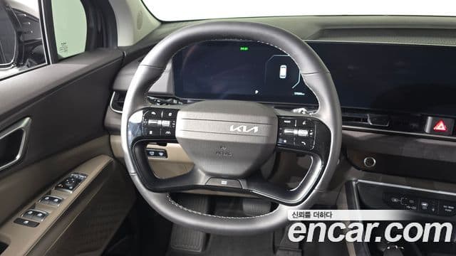 Kia Carnival 2025 — Фото 13/20