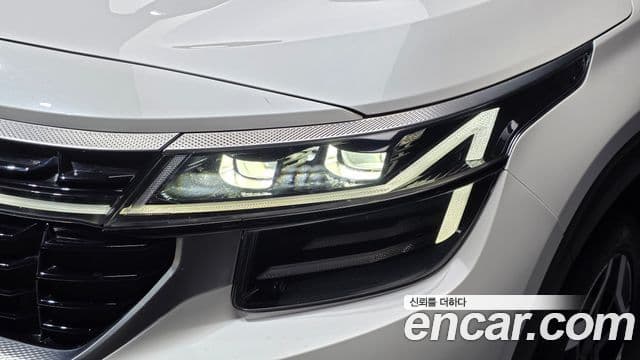 Kia Seltos 2022 — ფოტო 11/40