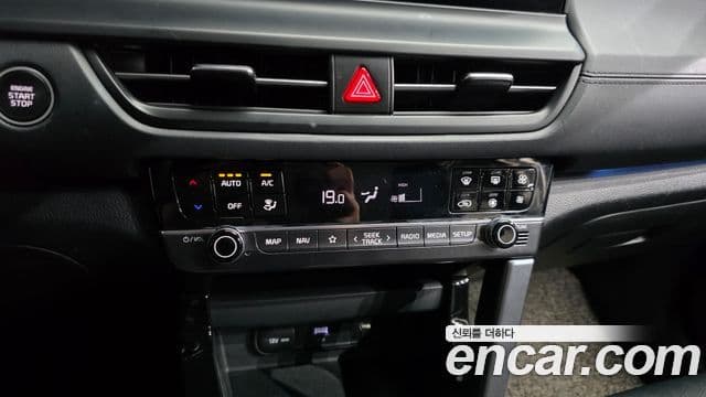 Kia Seltos 2022 — ფოტო 20/40