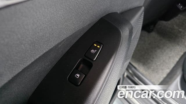 Kia Seltos 2022 — ფოტო 16/40