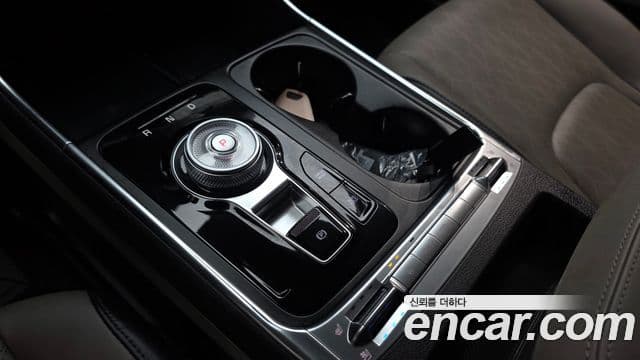 Kia Carnival 2024 — Фото 9/20