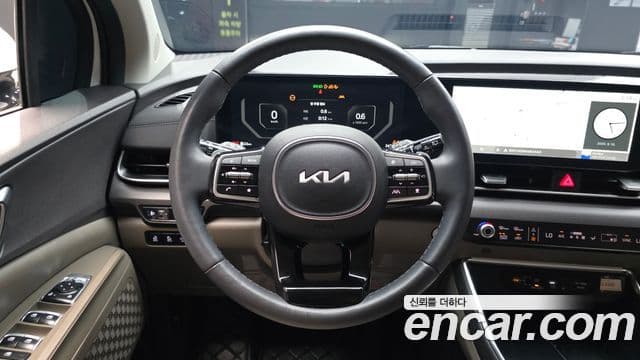 Kia Carnival 2024 — Фото 14/20