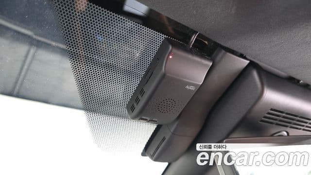 Toyota Alphard 2025 — Photo 16/44