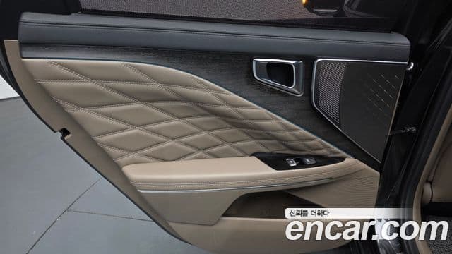 Kia K8 2021 — Photo 21/40